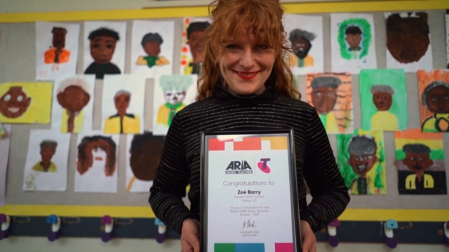 Zoe Barry with her Telstra ARIA Music Teacher award