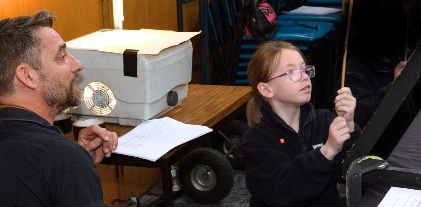 Our Geelong Big Day of Learning at Grovedale West Primary School was an unforgettable arts celebration! Students in Years 2 & 3 brought learning about animals and conservation to life through original puppetry, songwriting, and storytelling. Scroll through for a dose of pure joy and imaginative learning!