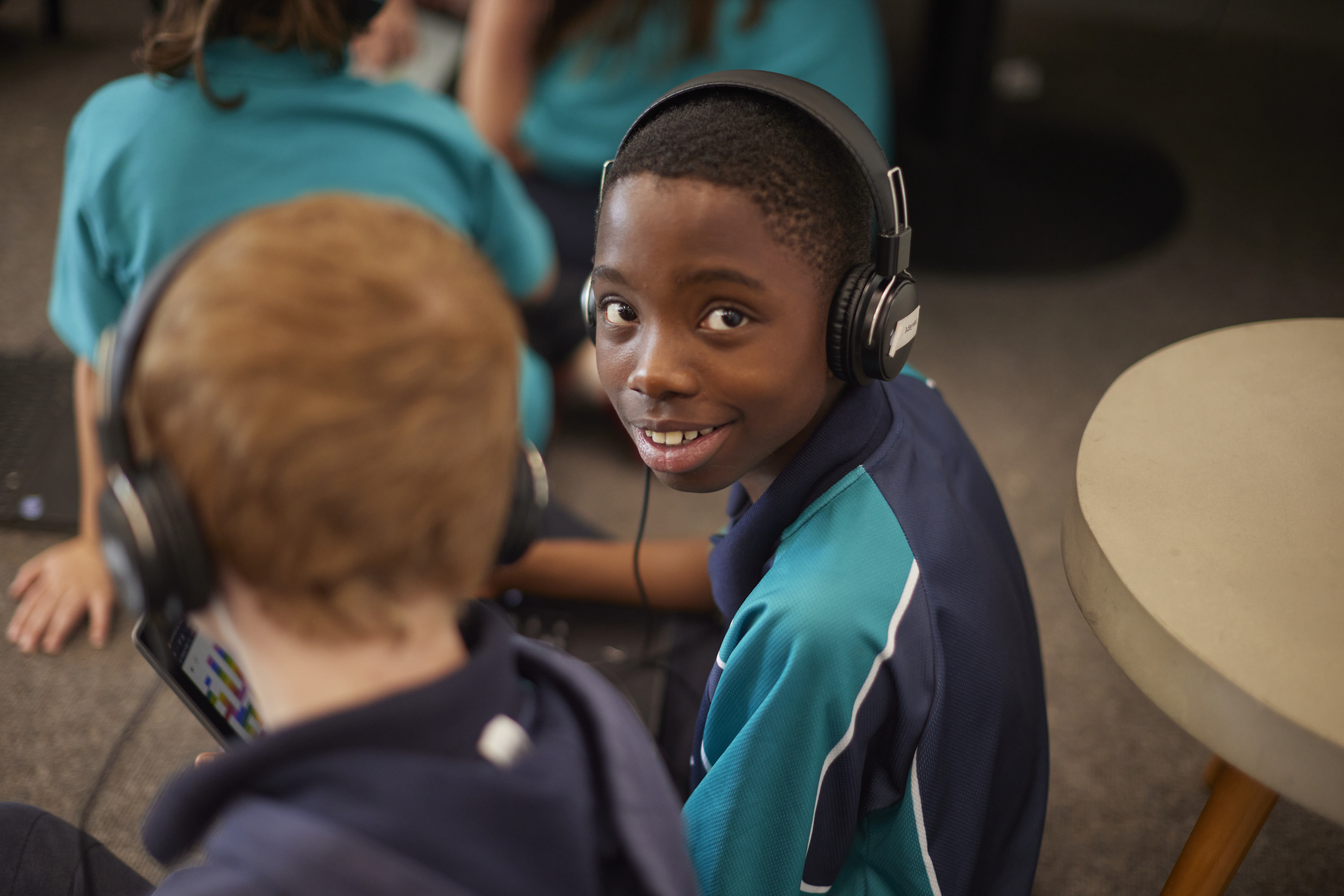 The Song Room is excited to launch Primary Production NSW, an industry‑first music program available now to primary schools and contemporary music creators in Western Sydney. Students will work alongside professional songwriters, producers and Teaching Artists to write, record and produce original music.
